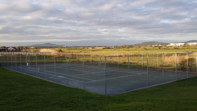 1 Bedroom Property for Sale in Table View Western Cape